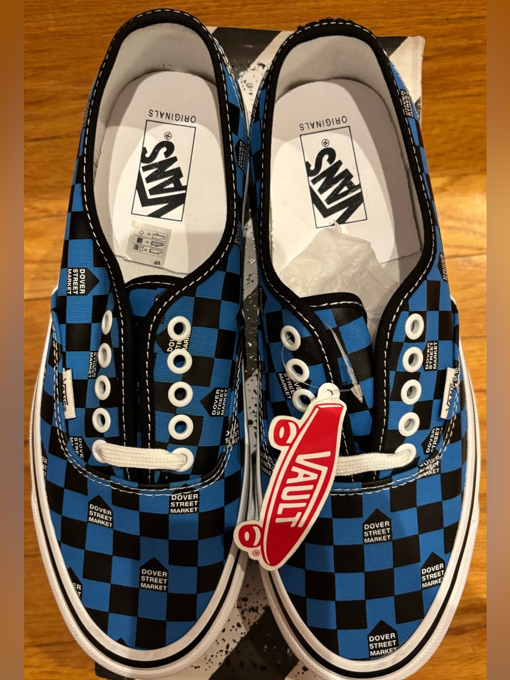 VANS Dover St. Market OG Authentic Checkerboard Blue. Men’s 9/Women’s 10.5.